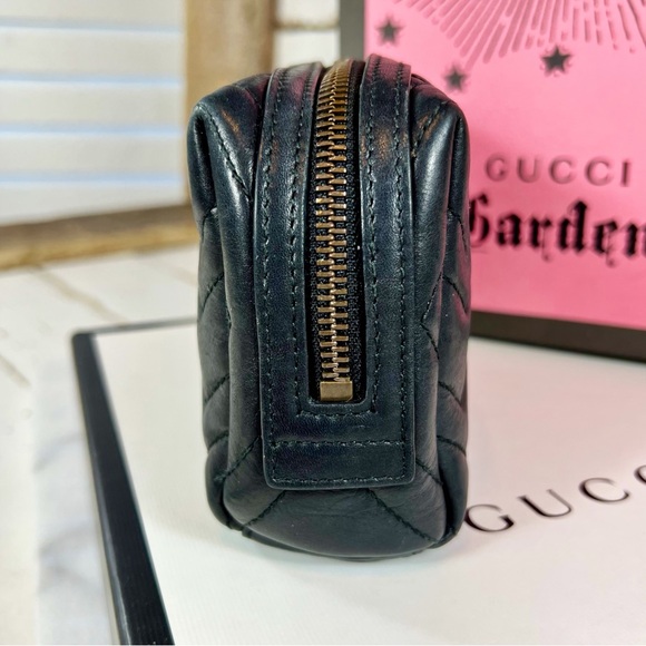 Gucci Calfskin Matelasse GG Marmont Cosmetic Case - Picture 4 of 9